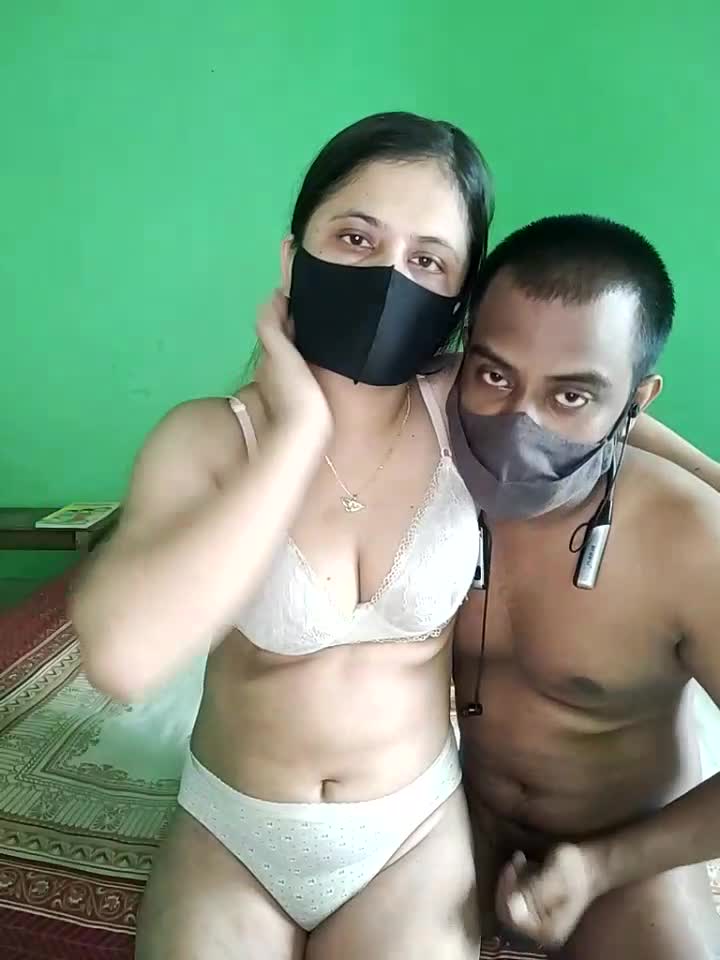 Younger_Couples