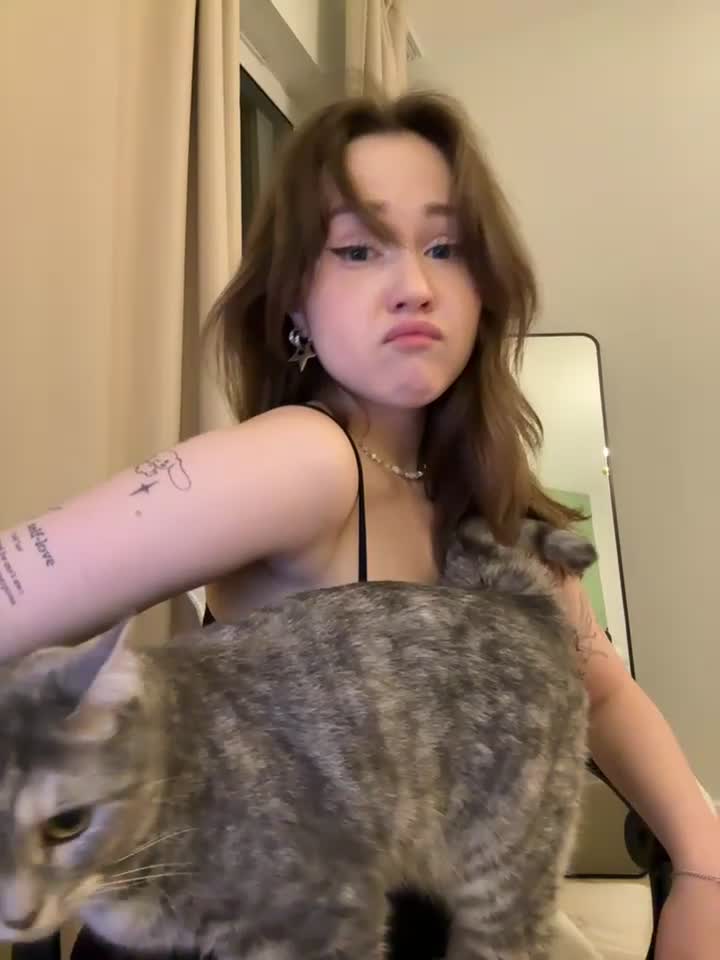 Peachy_Dream cam recording